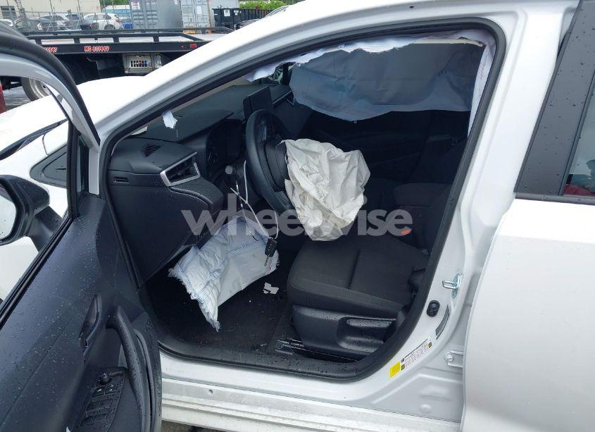 Photo 5 of 2025 Toyota Corolla LE (VIN 5YFB4MDE4SP276037)