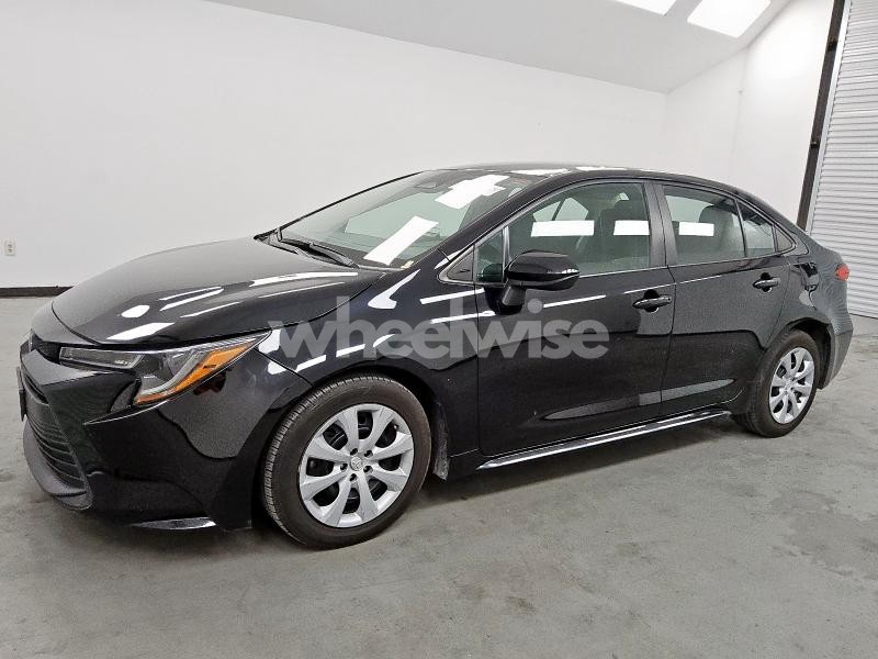 Photo 2 of 2023 TOYOTA COROLLA LE (VIN 5YFB4MDE5PP013577)