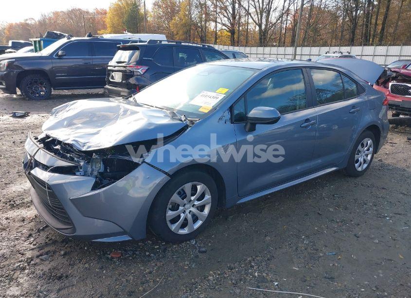 Photo 2 of 2023 Toyota Corolla LE (VIN 5YFB4MDE5PP035269)