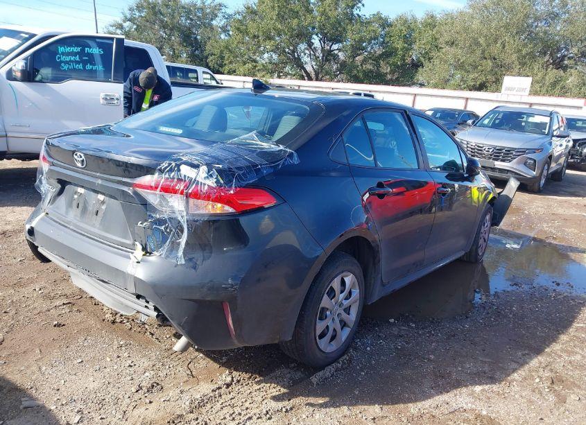 Photo 4 of 2023 Toyota Corolla LE (VIN 5YFB4MDE5PP068451)