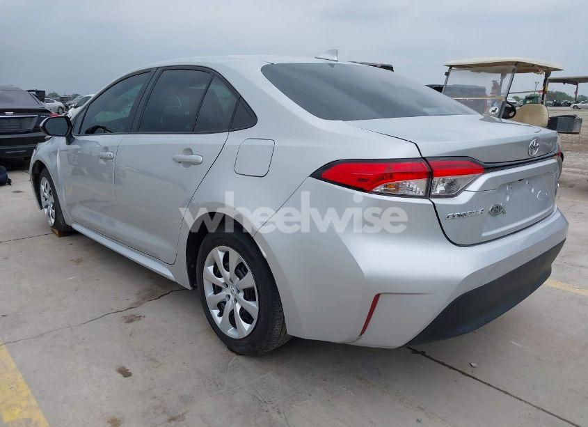 Photo 3 of 2023 Toyota Corolla LE (VIN 5YFB4MDE5PP077487)