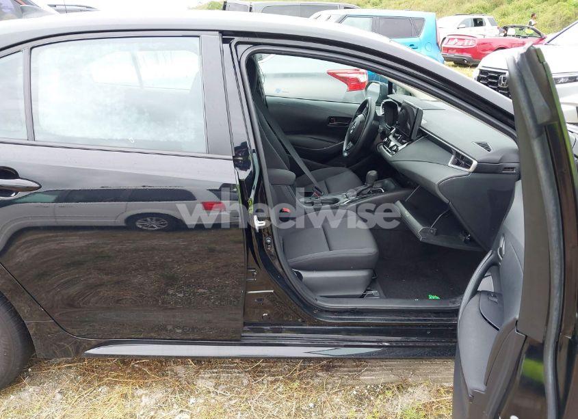 Photo 5 of 2023 Toyota Corolla LE (VIN 5YFB4MDE5PP078428)