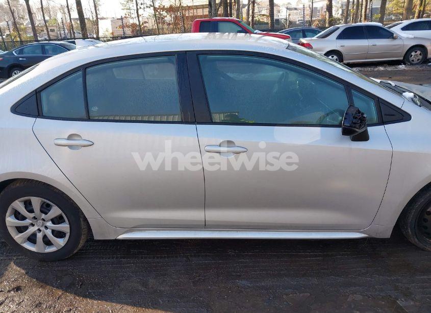 Photo 13 of 2024 Toyota Corolla LE (VIN 5YFB4MDE5RP087200)