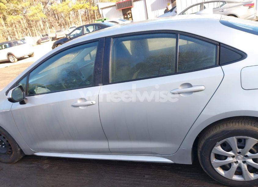 Photo 14 of 2024 Toyota Corolla LE (VIN 5YFB4MDE5RP087200)