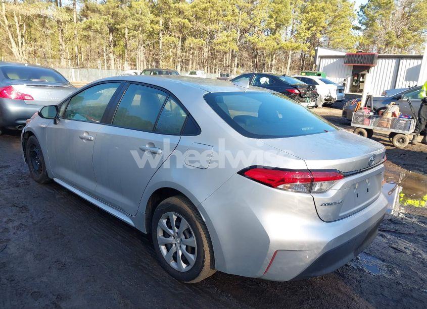 Photo 3 of 2024 Toyota Corolla LE (VIN 5YFB4MDE5RP087200)