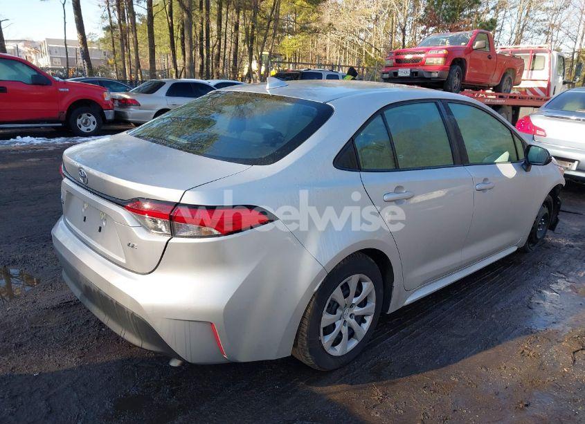 Photo 4 of 2024 Toyota Corolla LE (VIN 5YFB4MDE5RP087200)