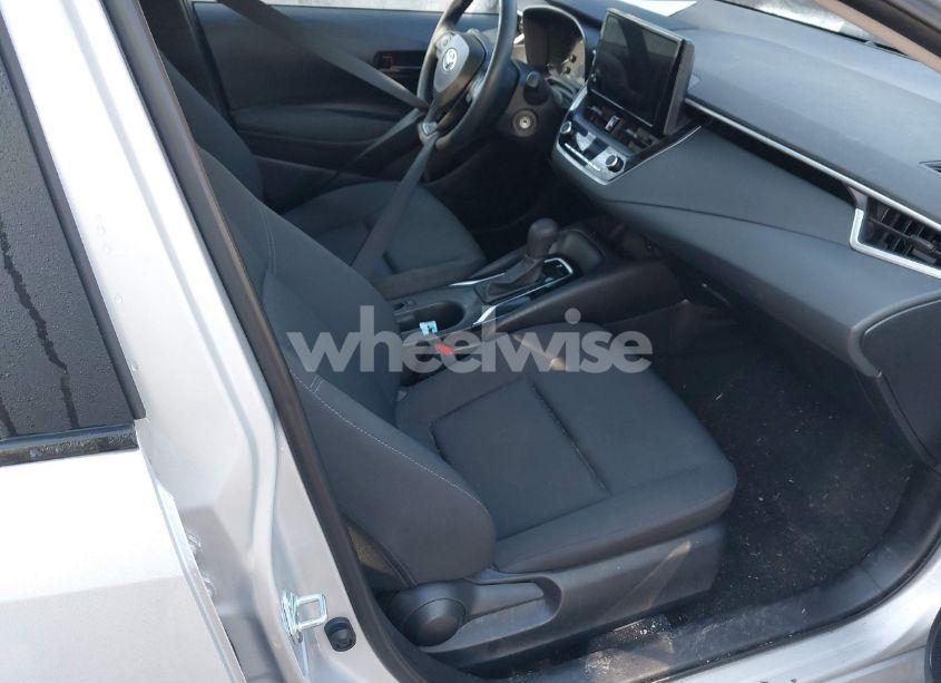Photo 5 of 2024 Toyota Corolla LE (VIN 5YFB4MDE5RP087200)