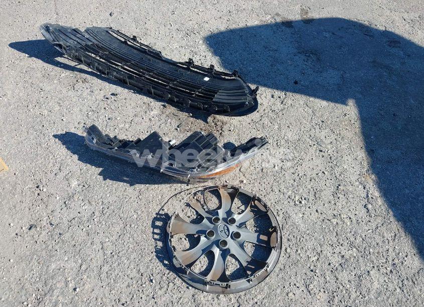 Photo 12 of 2024 Toyota Corolla LE (VIN 5YFB4MDE5RP113505)