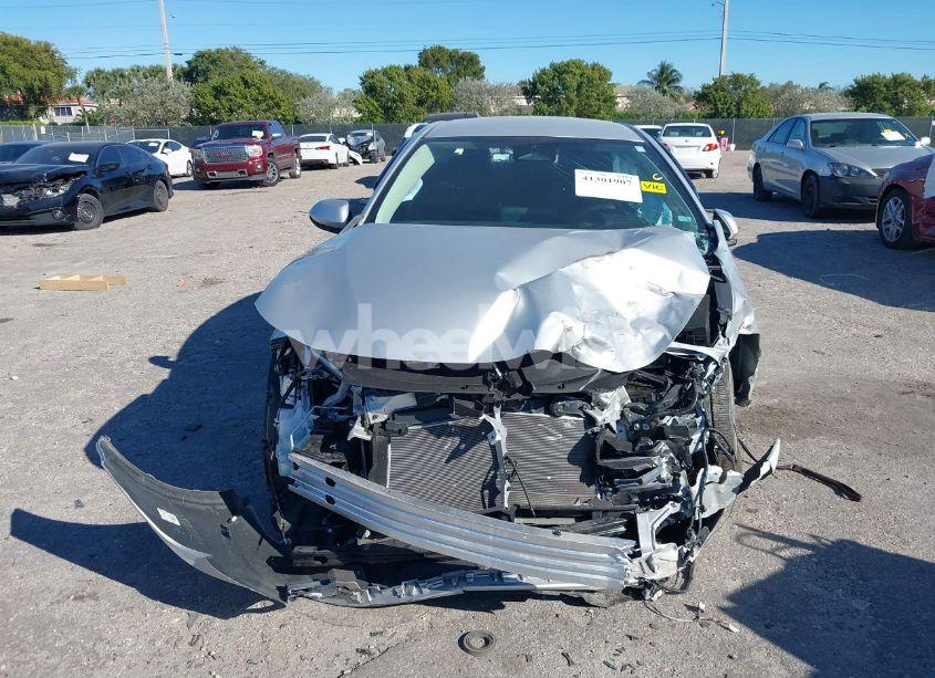 Photo 6 of 2024 Toyota Corolla LE (VIN 5YFB4MDE5RP113505)