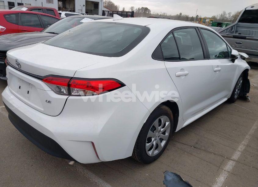 Photo 4 of 2024 Toyota Corolla LE (VIN 5YFB4MDE5RP114492)