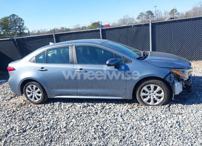 Photo 14 of 2024 Toyota Corolla LE (VIN 5YFB4MDE5RP117294)