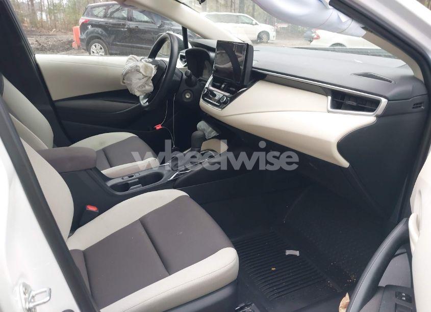 Photo 5 of 2024 Toyota Corolla LE (VIN 5YFB4MDE5RP120227)