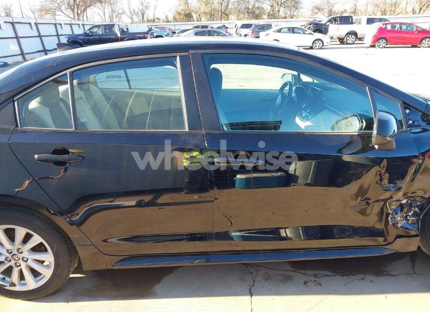 Photo 13 of 2024 Toyota Corolla LE (VIN 5YFB4MDE5RP127503)