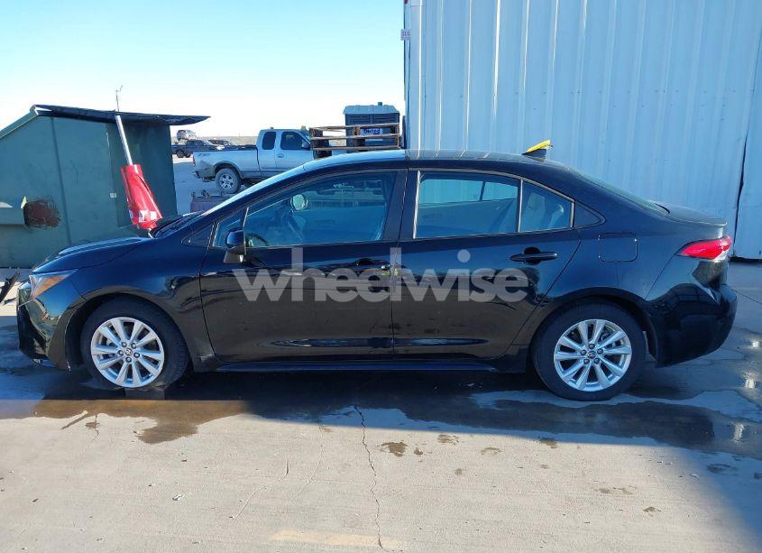 Photo 14 of 2024 Toyota Corolla LE (VIN 5YFB4MDE5RP127503)