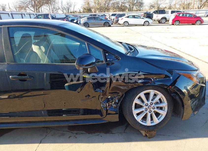 Photo 17 of 2024 Toyota Corolla LE (VIN 5YFB4MDE5RP127503)