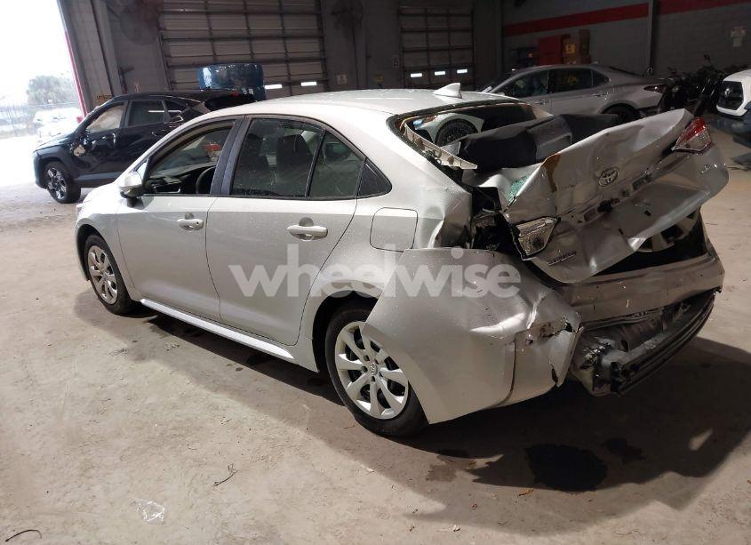 Photo 3 of 2024 Toyota Corolla LE (VIN 5YFB4MDE5RP140509)