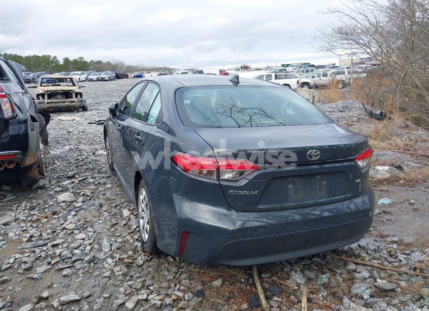 Photo 3 of 2024 Toyota Corolla LE (VIN 5YFB4MDE5RP147363)