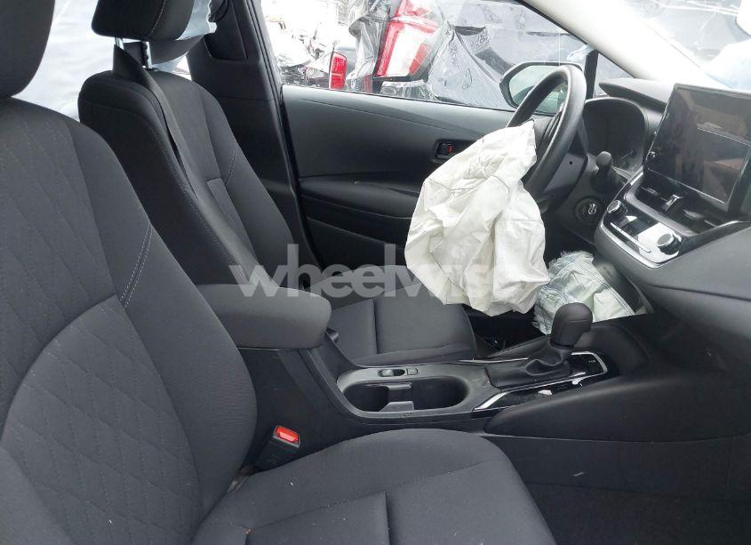 Photo 5 of 2024 Toyota Corolla LE (VIN 5YFB4MDE5RP147363)