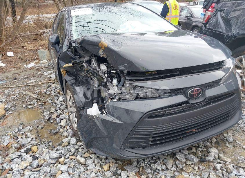 Photo 6 of 2024 Toyota Corolla LE (VIN 5YFB4MDE5RP147363)