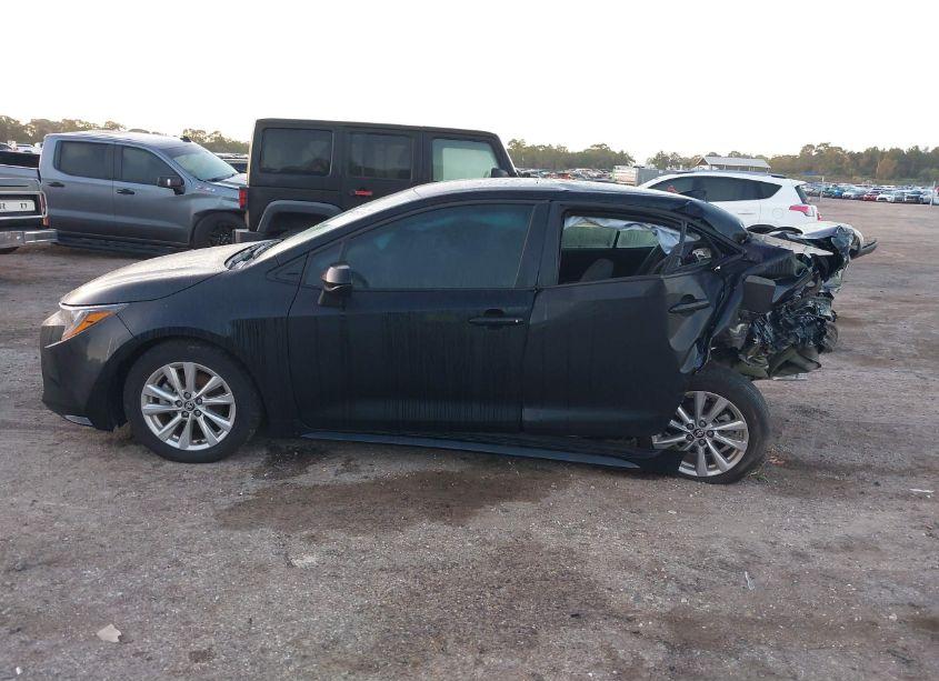 Photo 14 of 2024 Toyota Corolla LE (VIN 5YFB4MDE5RP148951)