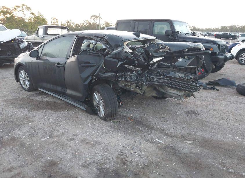 Photo 3 of 2024 Toyota Corolla LE (VIN 5YFB4MDE5RP148951)