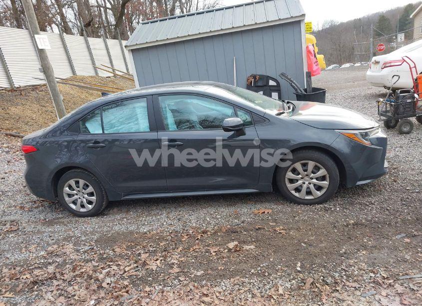 Photo 14 of 2024 Toyota Corolla LE (VIN 5YFB4MDE5RP153745)