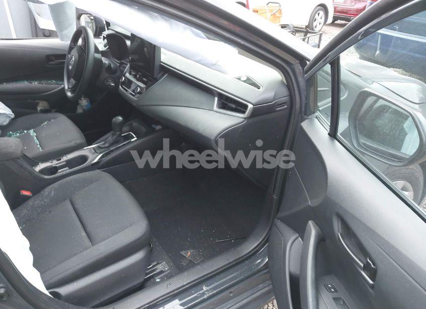 Photo 5 of 2024 Toyota Corolla LE (VIN 5YFB4MDE5RP153745)