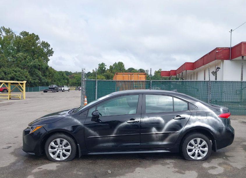 Photo 14 of 2024 Toyota Corolla LE (VIN 5YFB4MDE5RP154846)