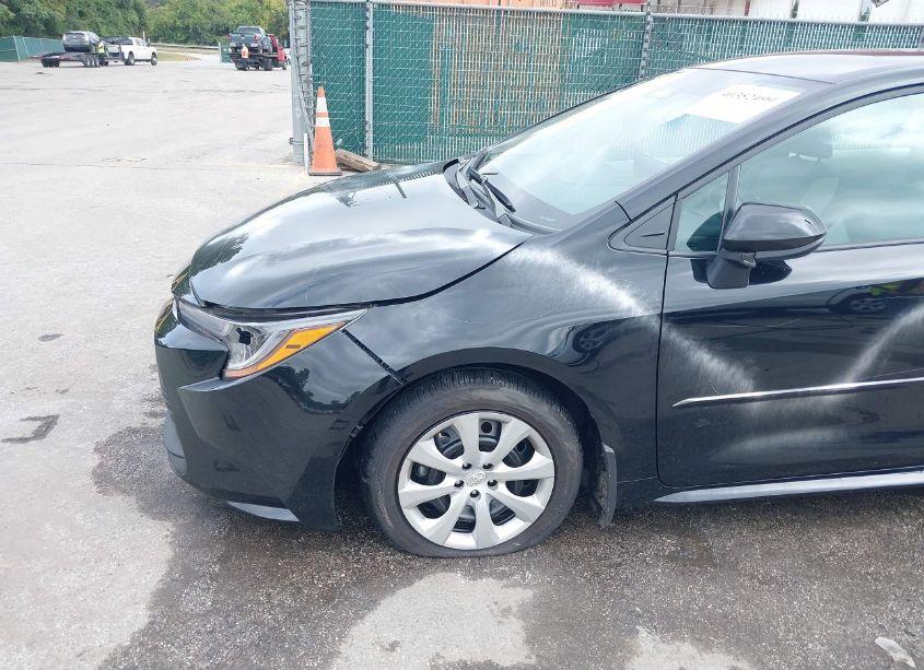 Photo 6 of 2024 Toyota Corolla LE (VIN 5YFB4MDE5RP154846)