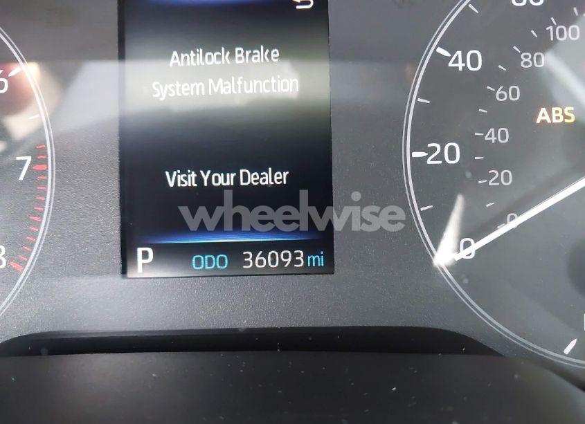 Photo 15 of 2024 Toyota Corolla LE (VIN 5YFB4MDE5RP164034)