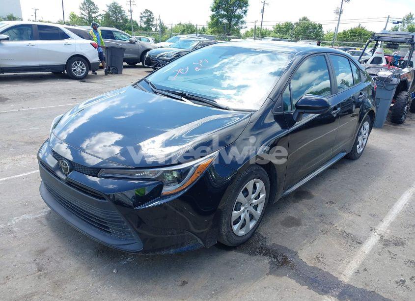 Photo 2 of 2024 Toyota Corolla LE (VIN 5YFB4MDE5RP164034)