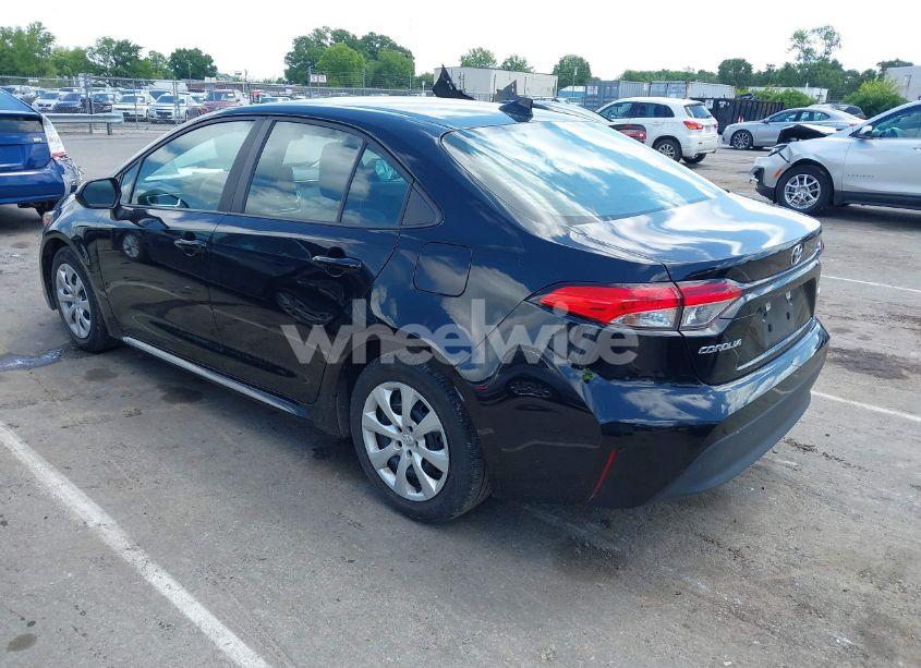 Photo 3 of 2024 Toyota Corolla LE (VIN 5YFB4MDE5RP164034)