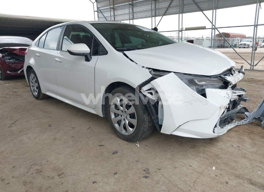 2024 Toyota Corolla LE (VIN 5YFB4MDE5RP164180) main photo