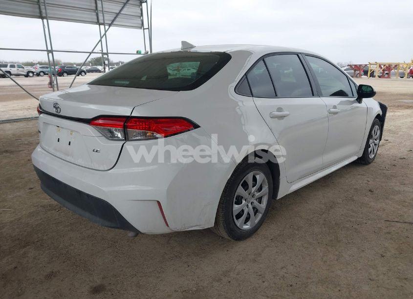 Photo 4 of 2024 Toyota Corolla LE (VIN 5YFB4MDE5RP164180)