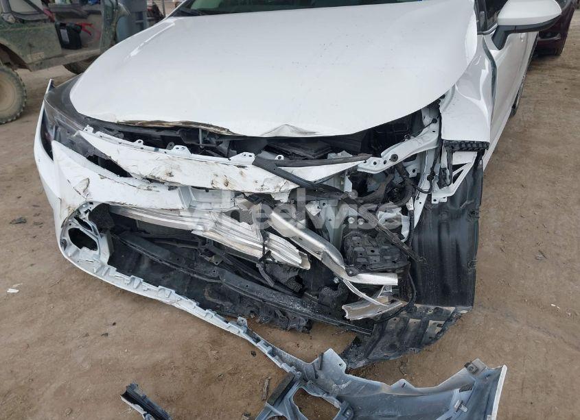 Photo 6 of 2024 Toyota Corolla LE (VIN 5YFB4MDE5RP164180)