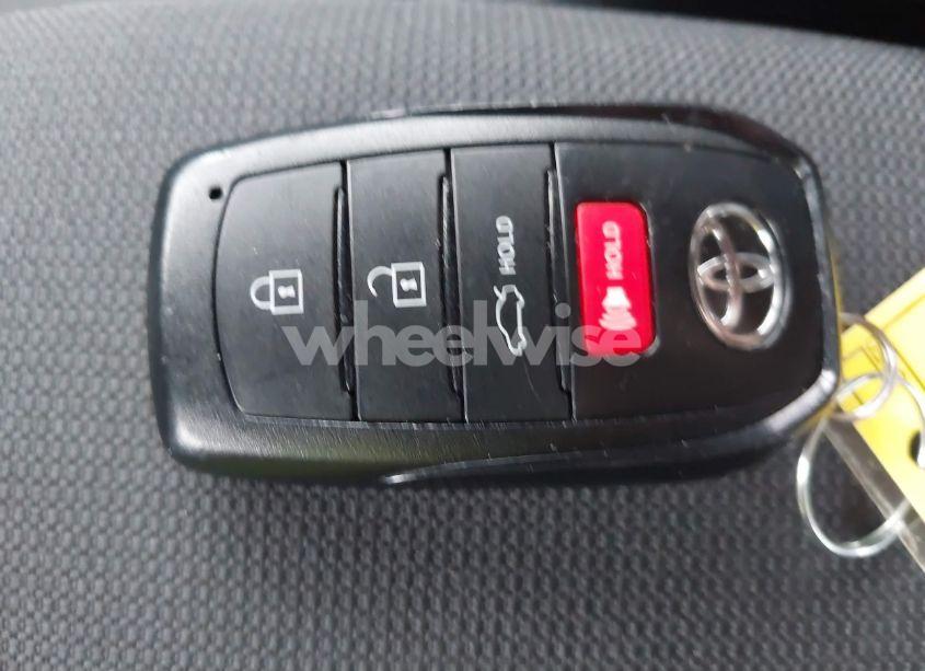 Photo 11 of 2024 Toyota Corolla LE (VIN 5YFB4MDE5RP164907)