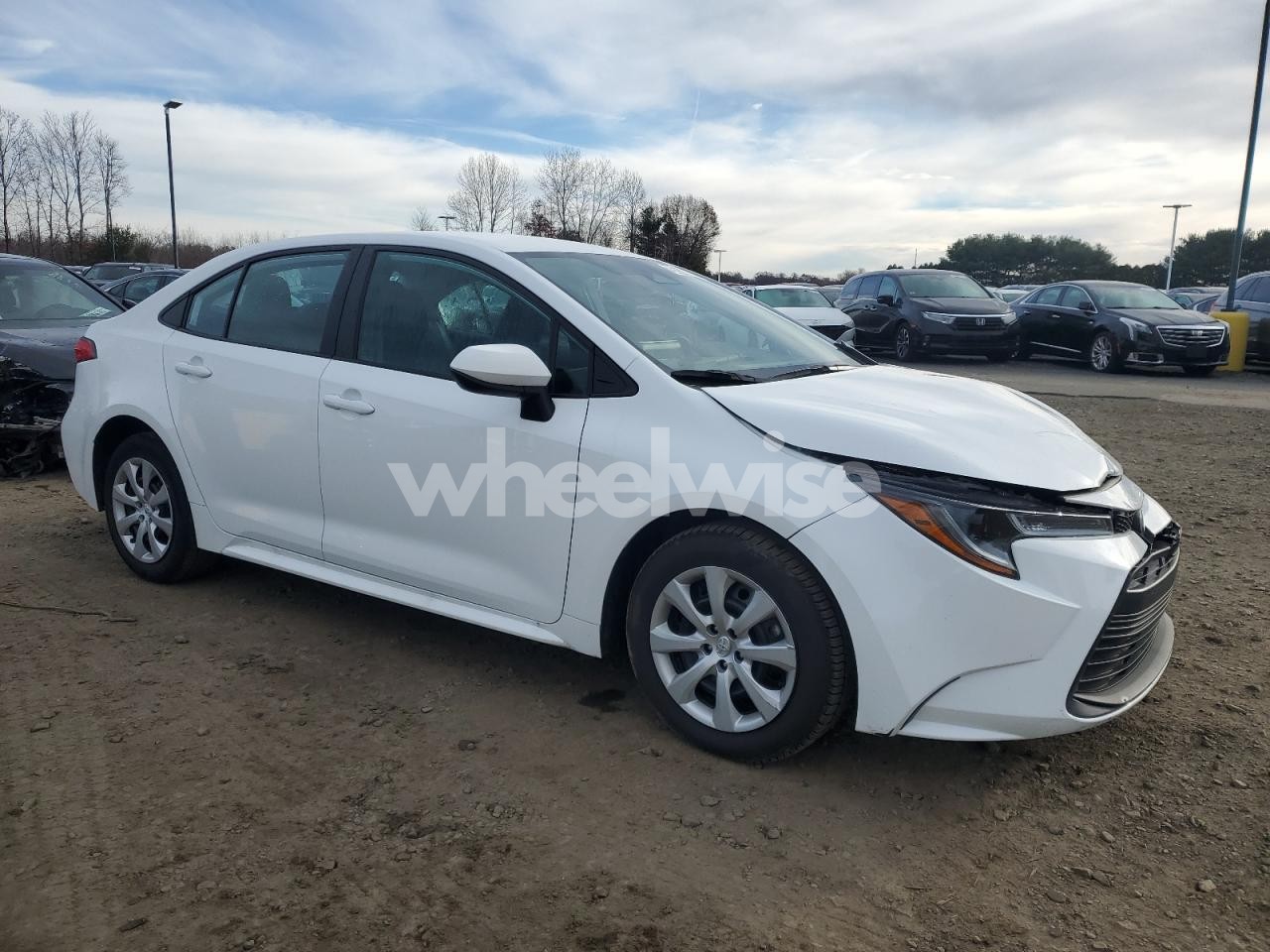 Photo 4 of 2024 TOYOTA COROLLA LE (VIN 5YFB4MDE5RP168648)