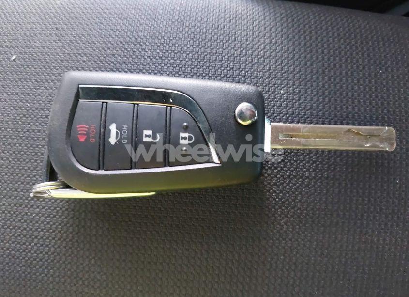 Photo 11 of 2024 Toyota Corolla LE (VIN 5YFB4MDE5RP173378)