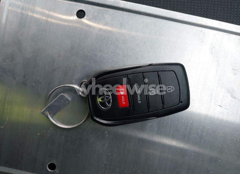 Photo 11 of 2024 Toyota Corolla LE (VIN 5YFB4MDE5RP175051)