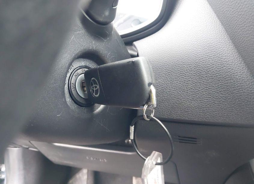 Photo 11 of 2024 Toyota Corolla LE (VIN 5YFB4MDE5RP186955)