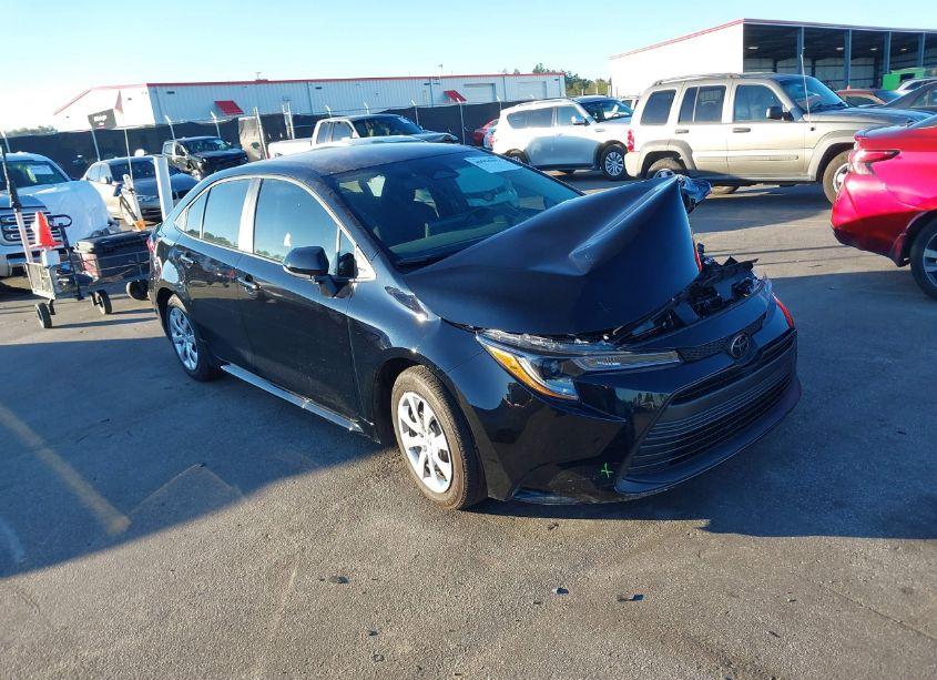 2024 Toyota Corolla LE (VIN 5YFB4MDE5RP187202) main photo