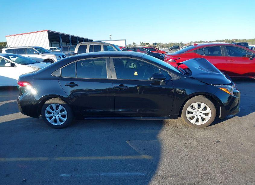 Photo 13 of 2024 Toyota Corolla LE (VIN 5YFB4MDE5RP187202)