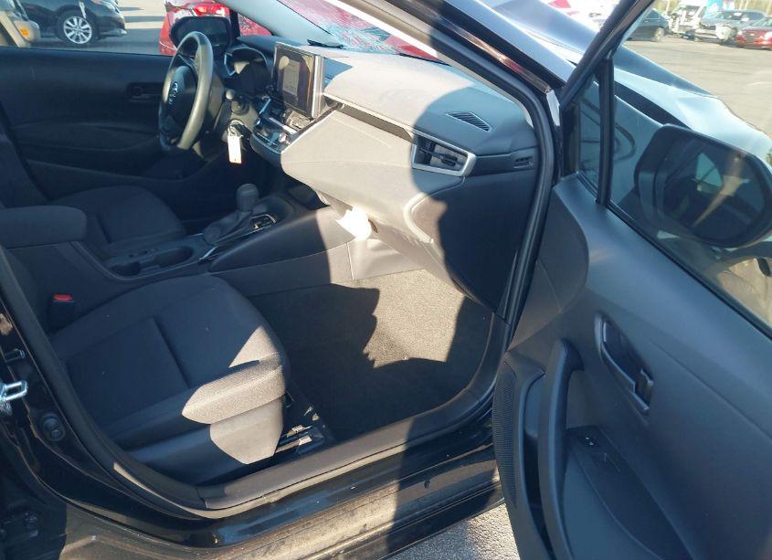 Photo 5 of 2024 Toyota Corolla LE (VIN 5YFB4MDE5RP187202)