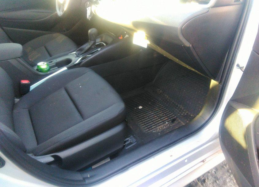 Photo 5 of 2024 Toyota Corolla LE (VIN 5YFB4MDE5RP187992)