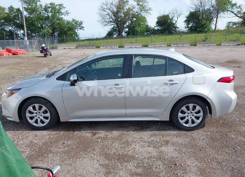 Photo 14 of 2024 Toyota Corolla LE (VIN 5YFB4MDE5RP188253)