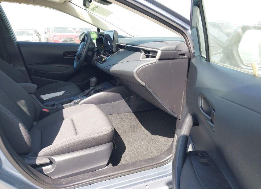 Photo 5 of 2024 Toyota Corolla LE (VIN 5YFB4MDE5RP199964)