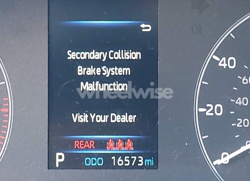 Photo 15 of 2024 Toyota Corolla LE (VIN 5YFB4MDE5RP214527)