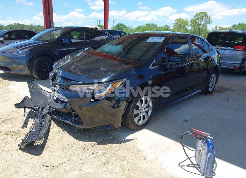 Photo 2 of 2024 Toyota Corolla LE (VIN 5YFB4MDE5RP214527)