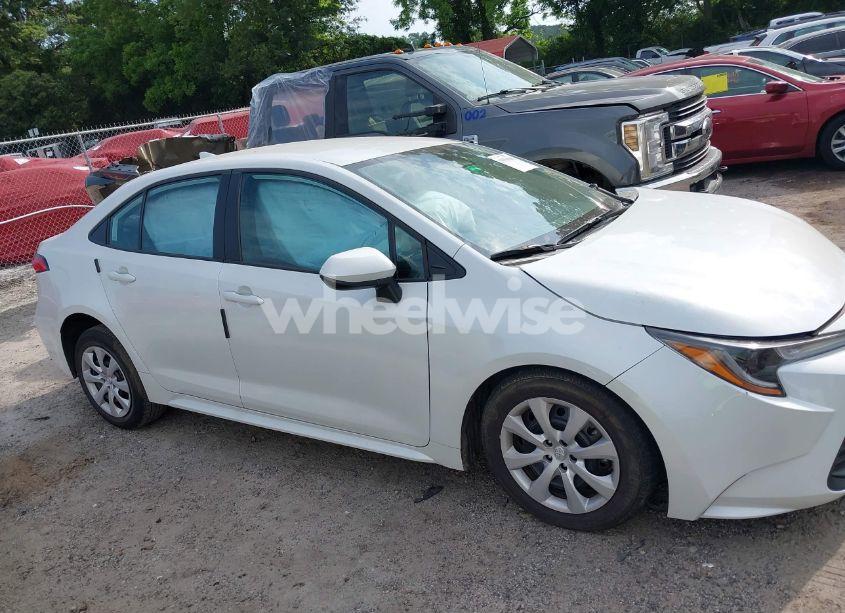 Photo 13 of 2023 Toyota Corolla LE (VIN 5YFB4MDE6PP000076)
