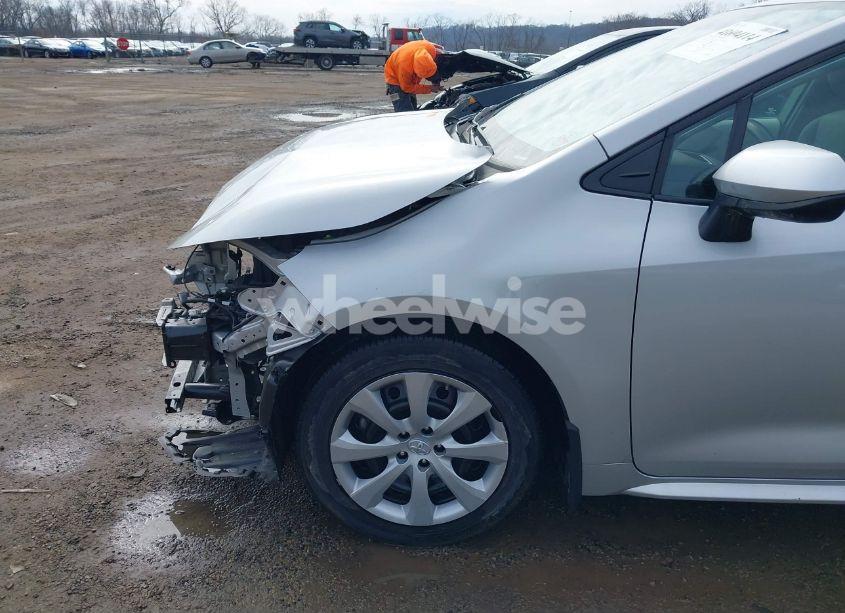 Photo 19 of 2023 Toyota Corolla LE (VIN 5YFB4MDE6PP006315)